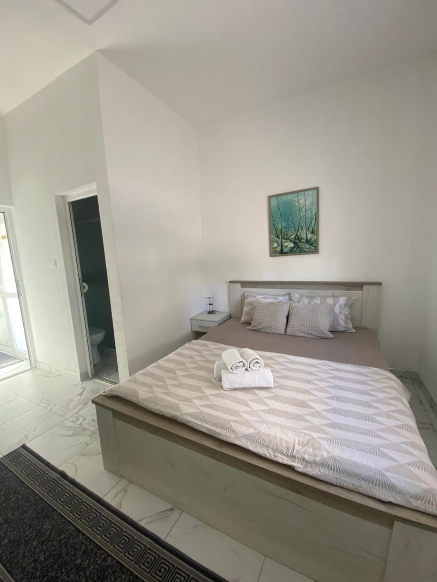 Vila Safir Loznica Εξωτερικό φωτογραφία