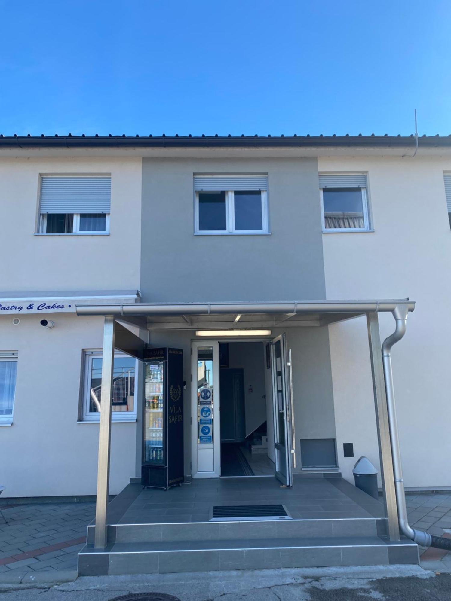 Vila Safir Loznica Εξωτερικό φωτογραφία