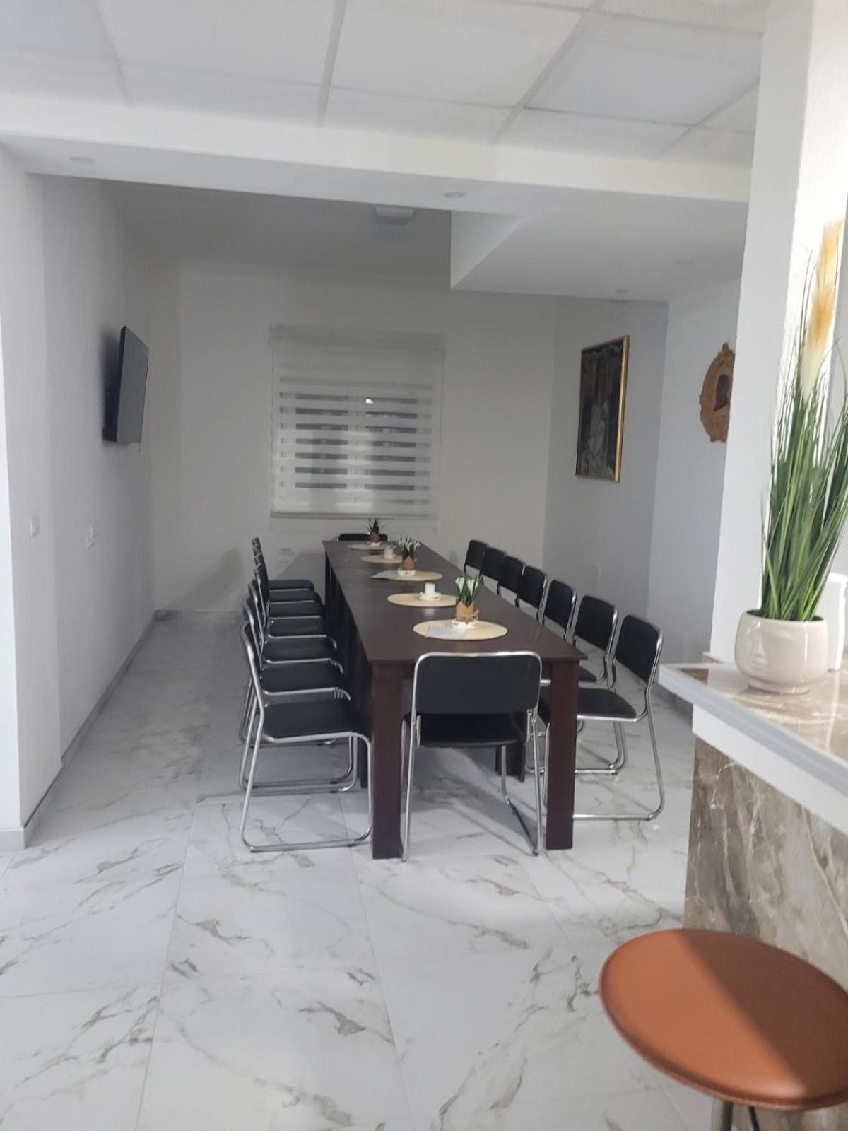Vila Safir Loznica Εξωτερικό φωτογραφία